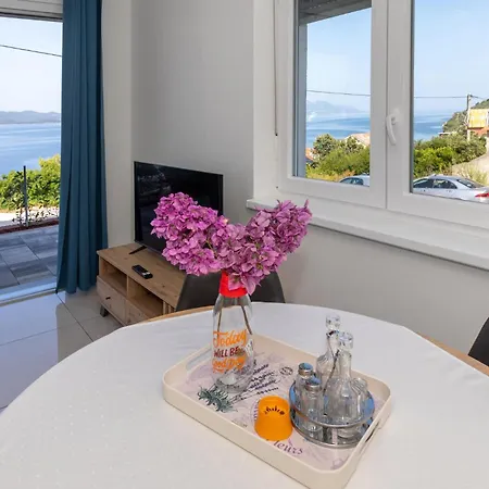 1 Bedroom Lovely In Komarna