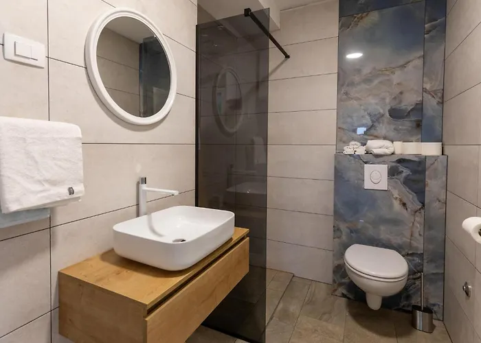 1 Bedroom Lovely In Διαμέρισμα