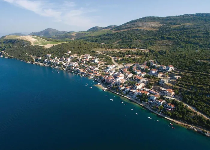 1 Bedroom Lovely In *